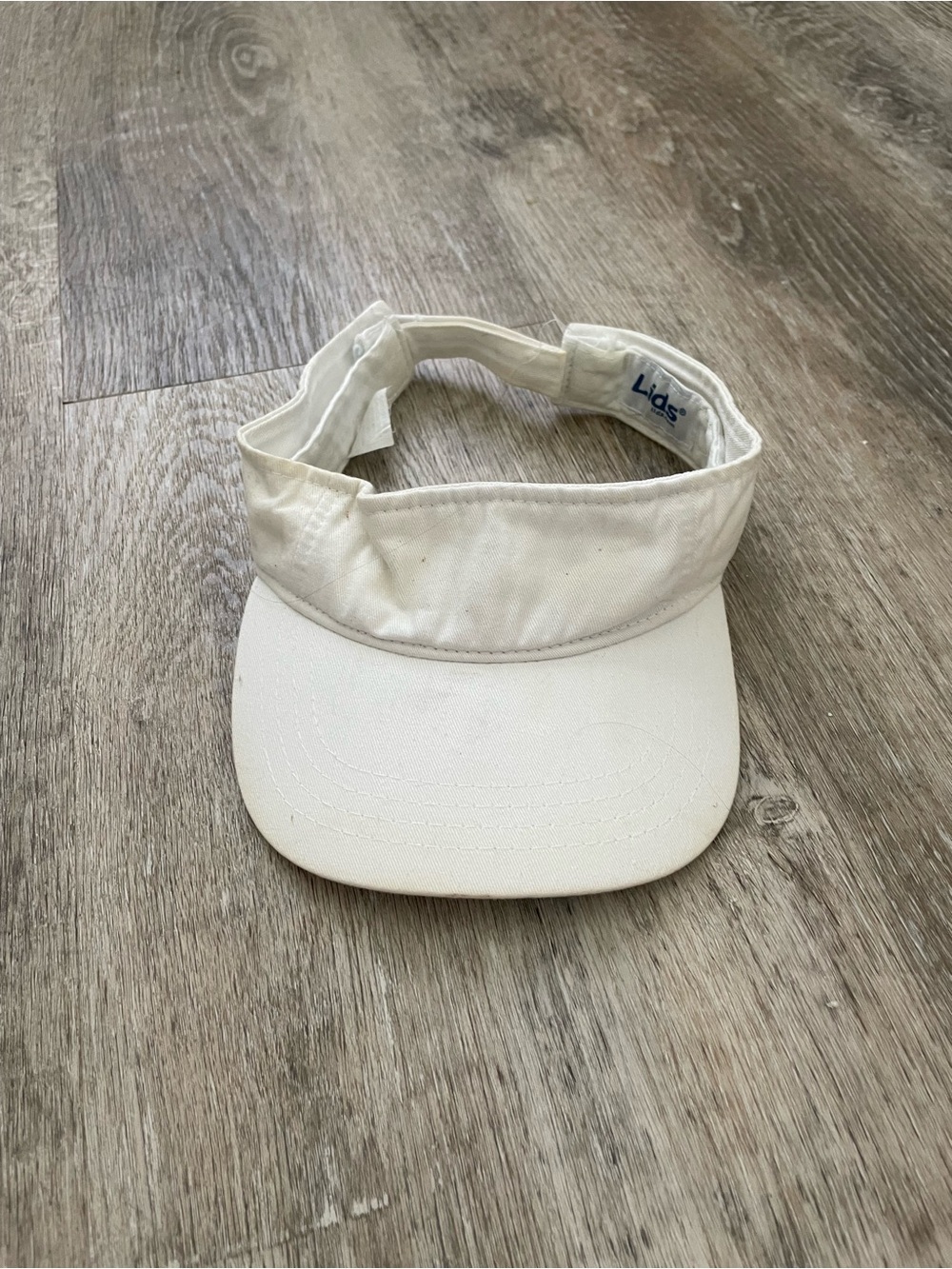 Lids White Adjustable Visor